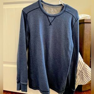 Eddie Bauer long sleeve crew neck